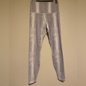 Greyson Women’s Cream Fabric with Logo Size S
